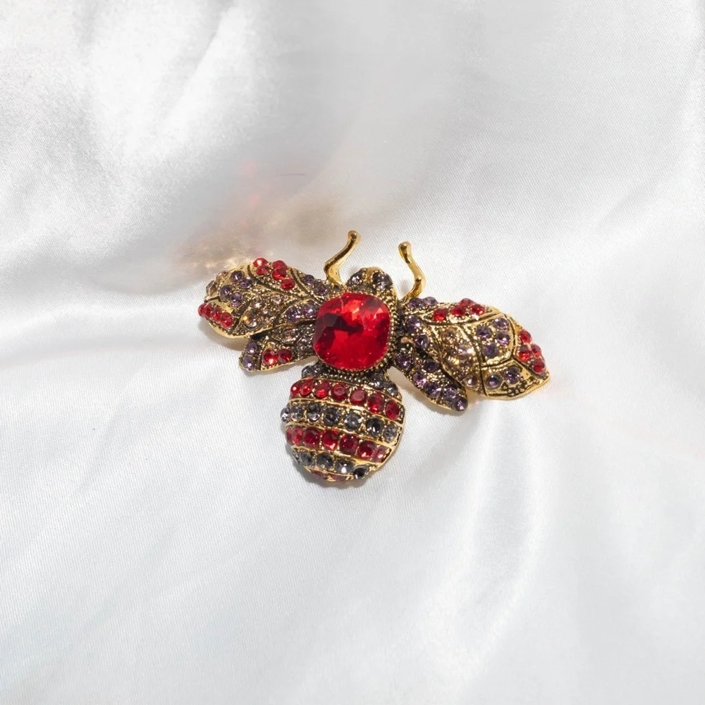 ✨Betsey Johnson Moira Red Crystal Moth Brooch